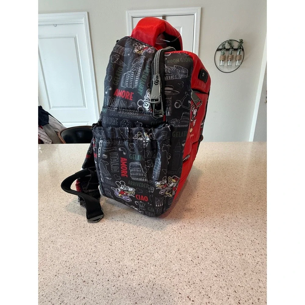 DISNEY EPCOT PARK BACKPACK/MICKEY ITALY/RED-BLACK/TRAVEL/NWT/55032926